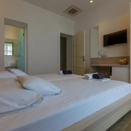 Erika Гостевой дом Цриквеница