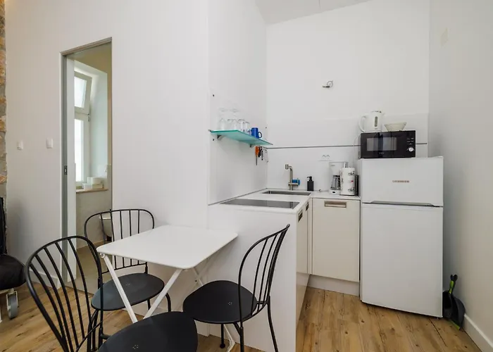 Erika 3* 크리크베니카